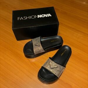 Platform rhinestone slides